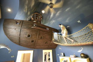 pirateshipbedroom